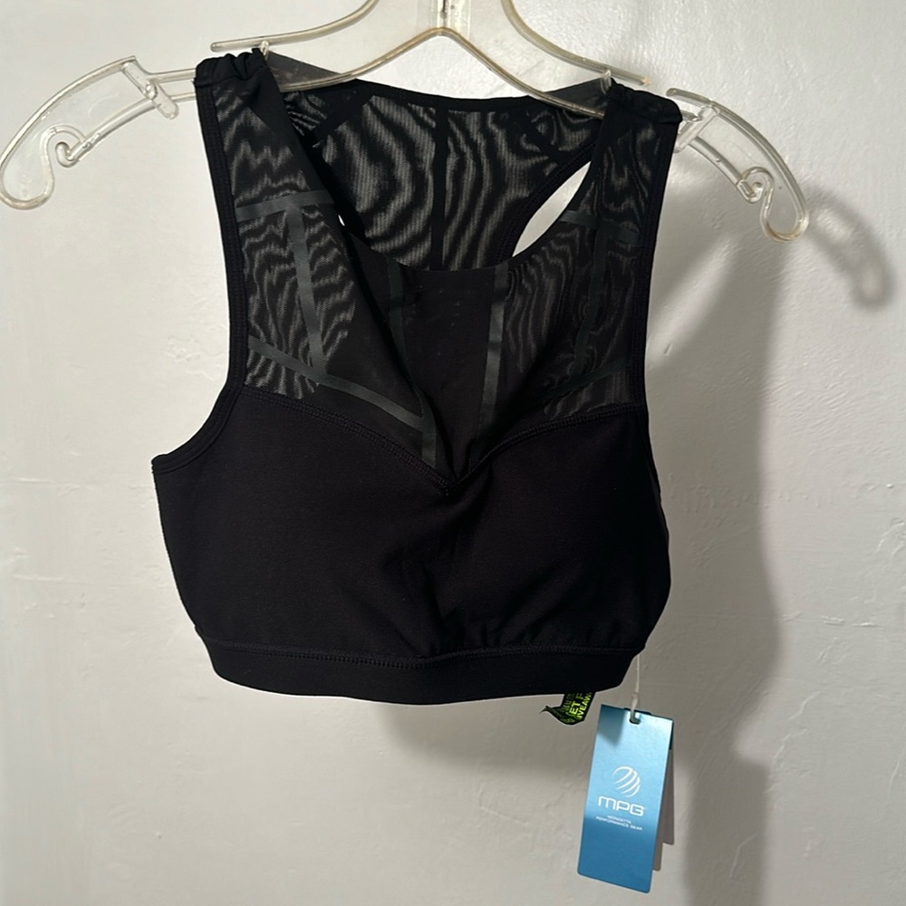NWT MPG Black Stripe Detail Sports Bra size XS NEW WITH TAGS